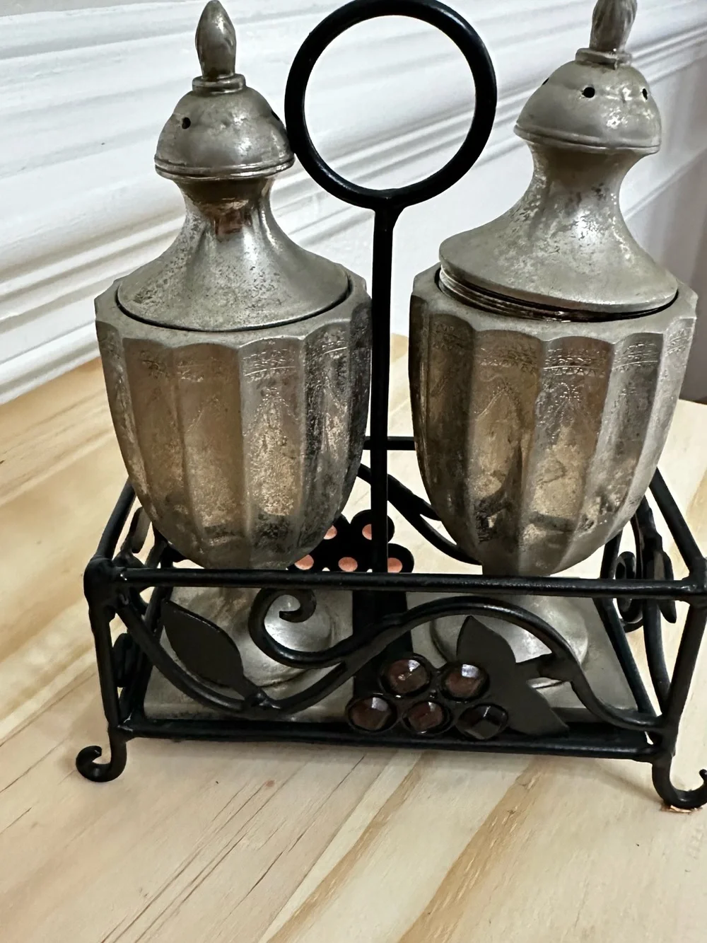 Vintage Godniget Silver Plate Salt & Pepper Shakers w/ Grape Vine Caddy